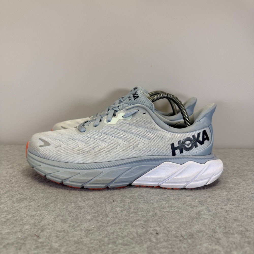 Hoka Arahi 6 Womens Shoes Size 7 Blue & White Running Sneakers 1123195-PABF